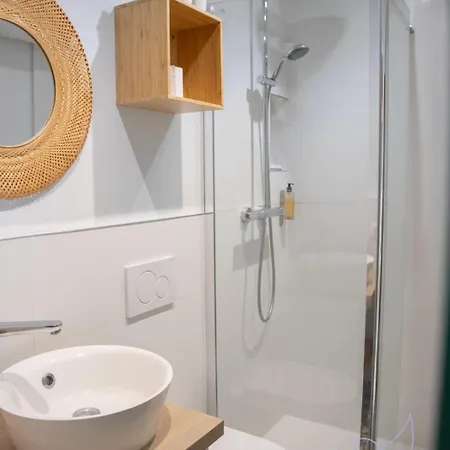 Charming Town House In The Heart Of Suquet Cannes