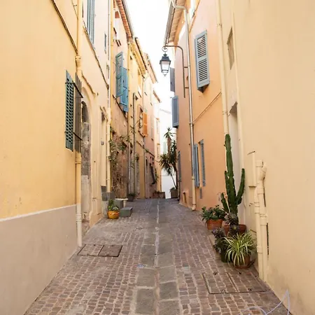 Holiday home Charming Town House In The Heart Of Suquet *